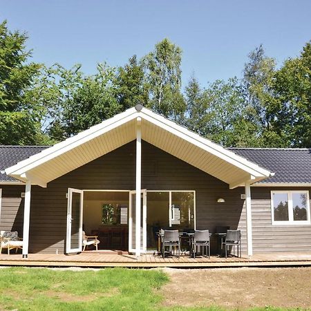 Amazing Home In Tikob With Kitchen Exterior foto